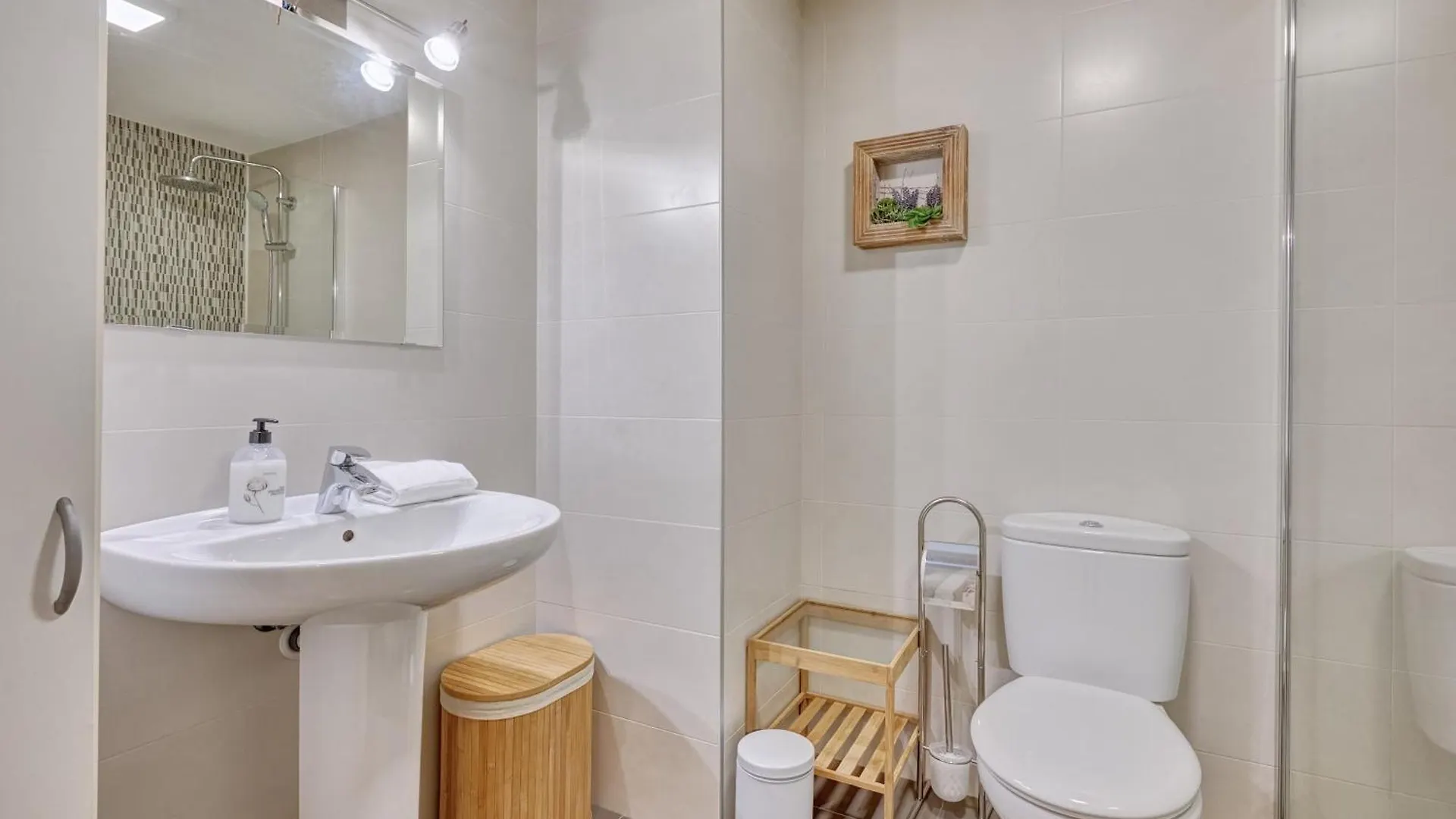 Apartamento Yamaguchi Terrace By Clabao Pamplona Apartment